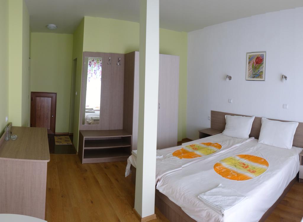 Guest House Rosa Kiten  Bilik gambar