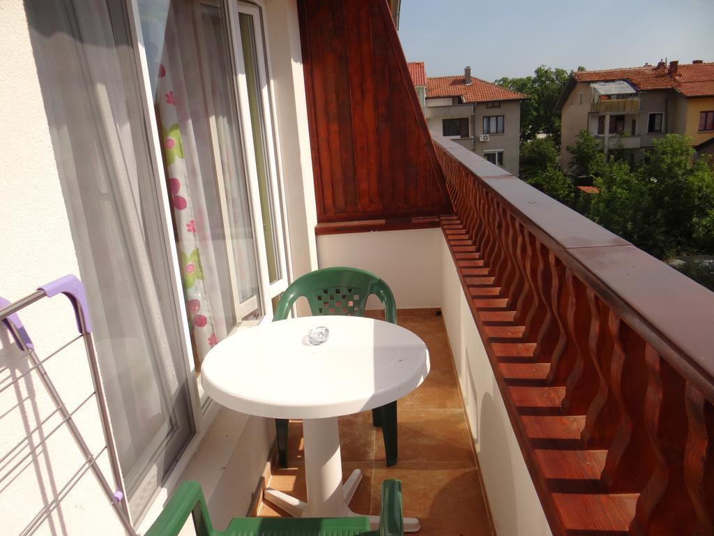 Guest House Rosa Kiten  Luaran gambar